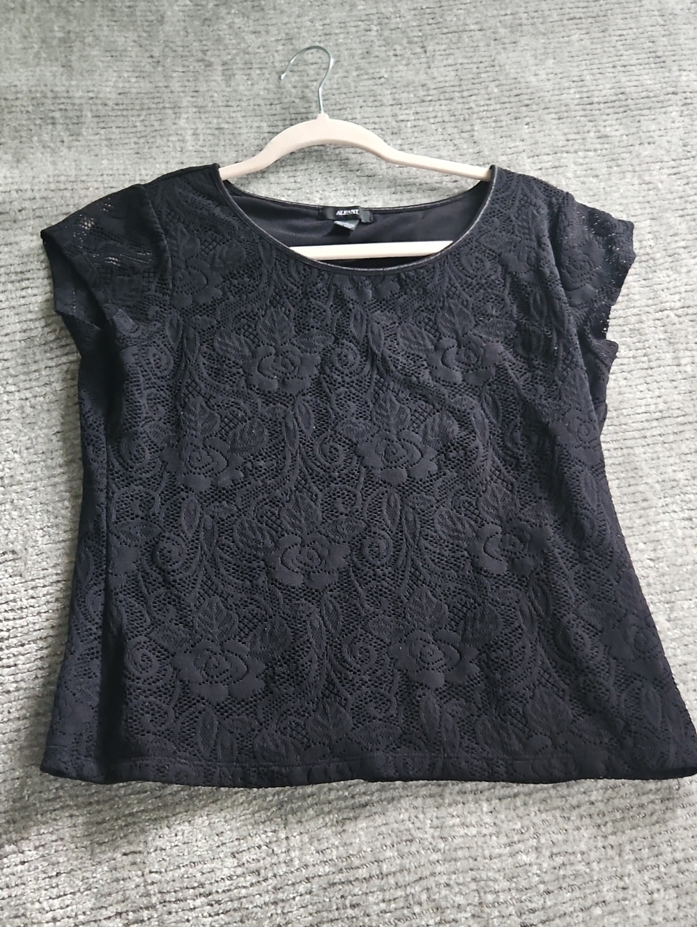 Alfani Black Floral Lace Short Sleeve Scoop Neck Blouse